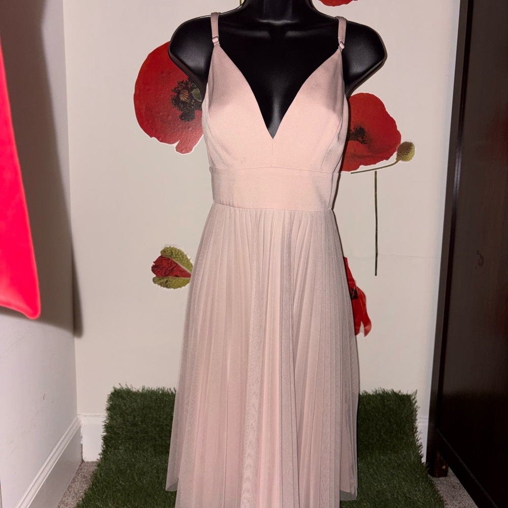 Elegant Pink BCBG Sleeveless Dress